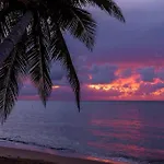 One Bedroom Apt 30 Steps From Prime Beach Generator Parking Included