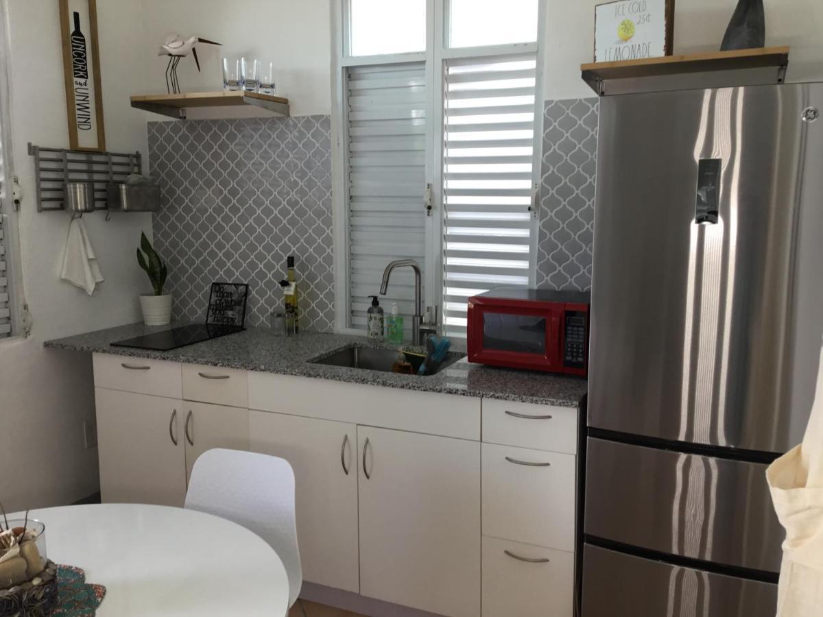 One Bedroom 30 Steps From Prime Generator Parking Included Apartamento San Juan